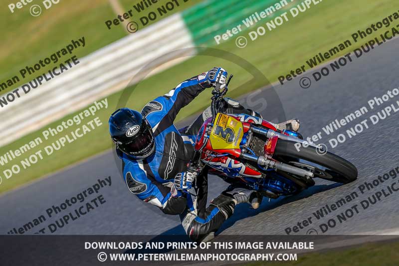 PJ Motorsport Photography 2018;enduro digital images;event digital images;eventdigitalimages;mallory park;mallory park photographs;mallory park trackday;mallory park trackday photographs;no limits trackdays;peter wileman photography;racing digital images;trackday digital images;trackday photos